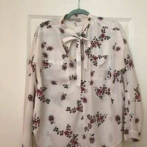 Ribbon collar work blouse